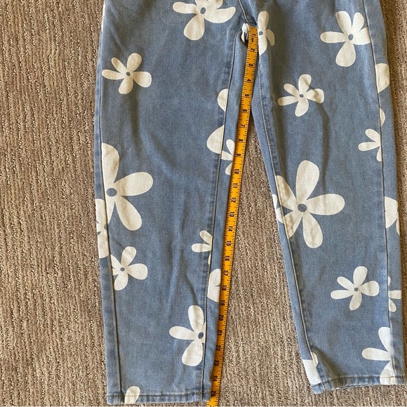 Blue Floral Print Jeans - Picture 6 of 7